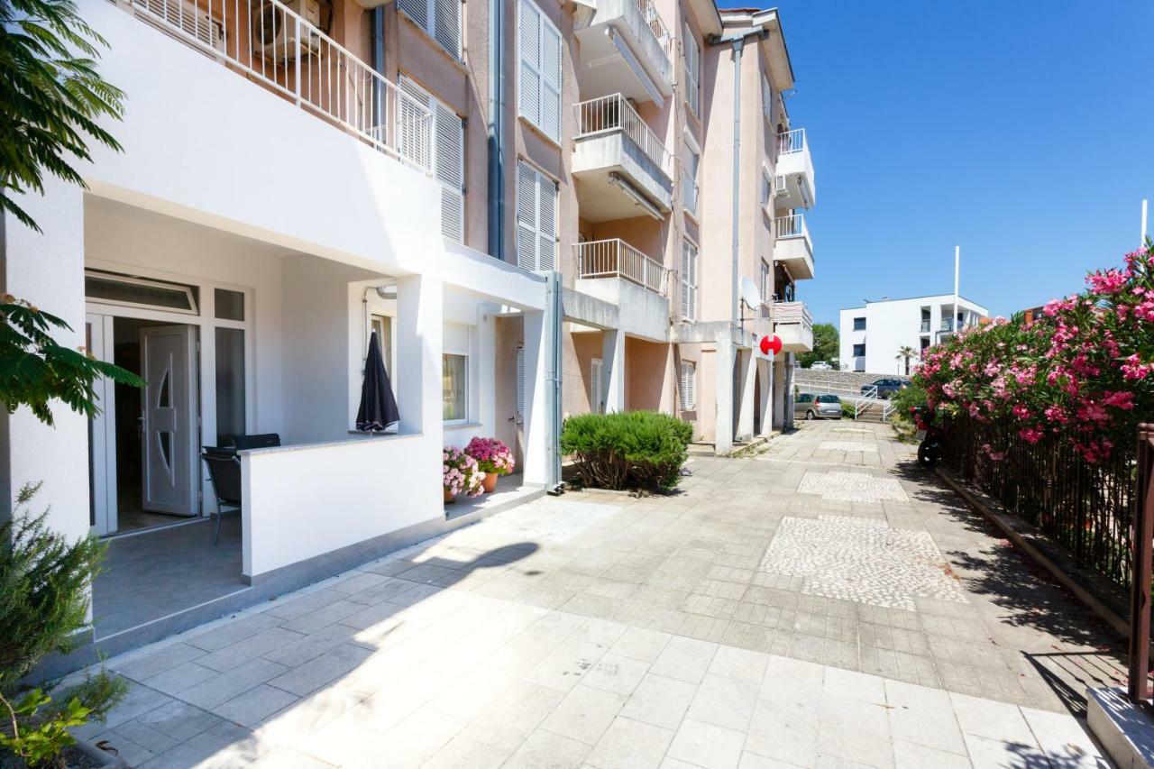 Apartment Rosemary 24 Đảo Krk Ngoại thất bức ảnh